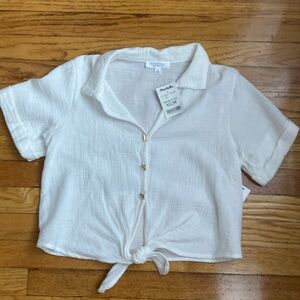 NWT Kirious White Cropped Button Down With Tie Front